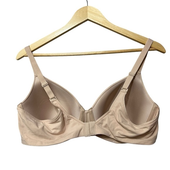 Bali Smoothing T-Shirt Underwire Bra, 40D - Picture 2 of 4